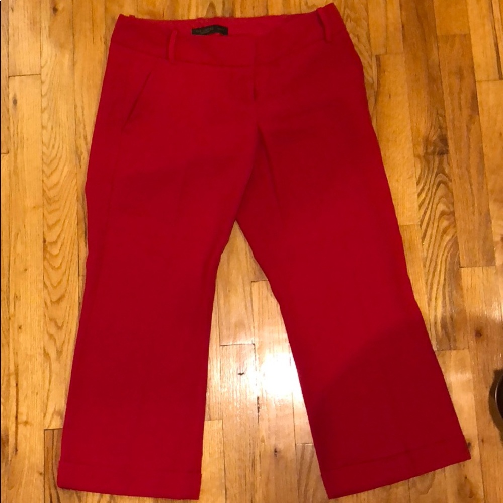 The Limited Size 4 Drew Fit Capris. Red.